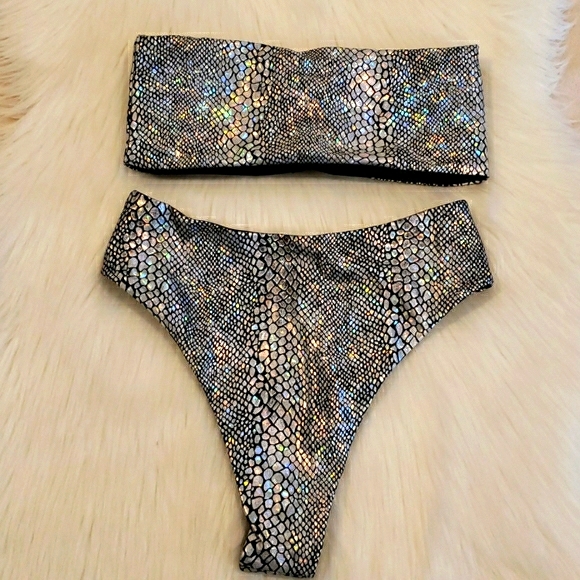 HIGH WAISTED SNAKE PRINT BANDEAU BIKINI SET - Picture 8 of 8